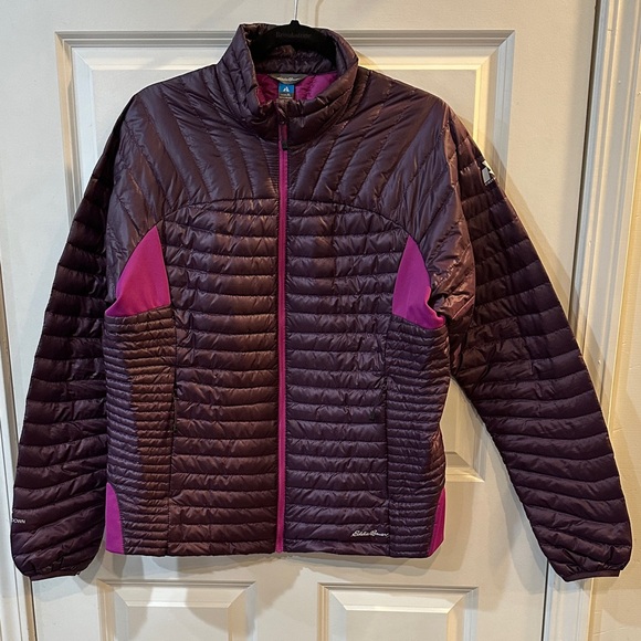 Eddie Bauer Women's Plum Puffer Jacket - Picture 8 of 8